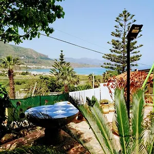 Couette-café Accussi, Alcamo Marina